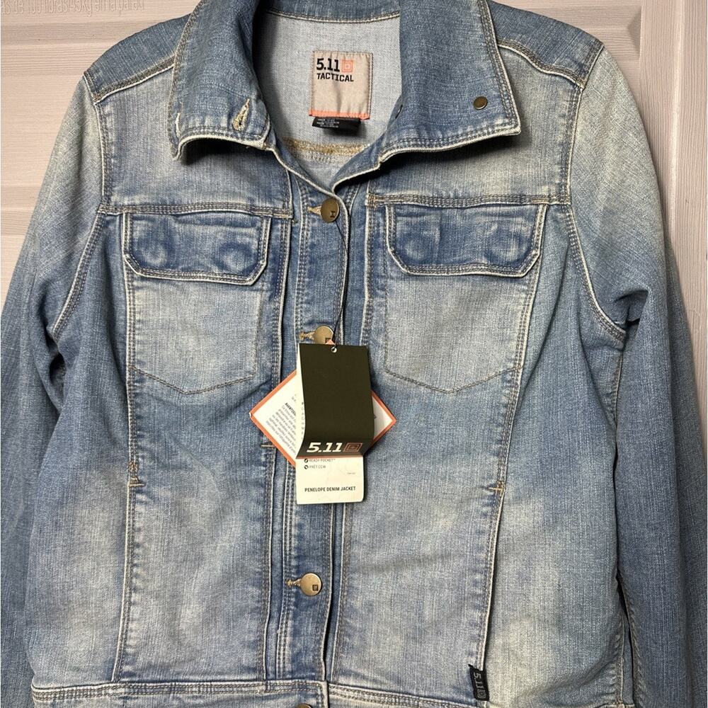 5.11 Tactical Women’s Field Style Jacket Size M Denim Medium Wash Utility Blue
